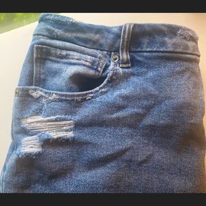 American eagle mom jeans